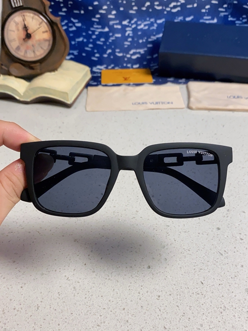 ルイヴィトンサングラス内部構造